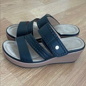 Elegant Black Wedge Sandals